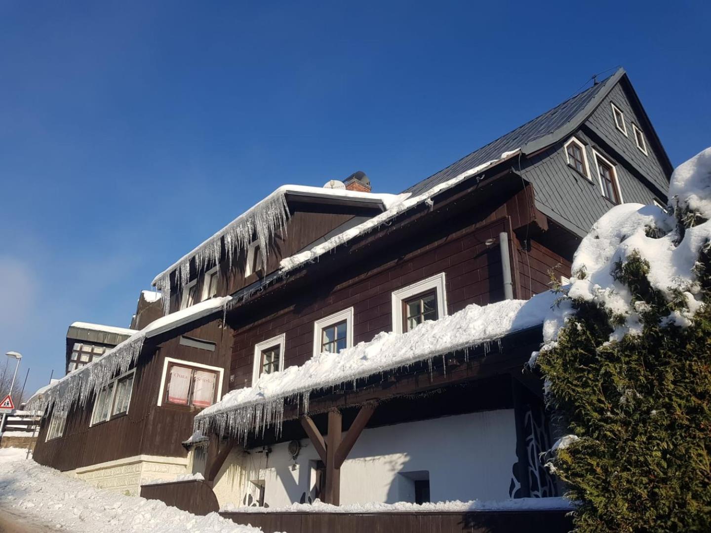 Chalet Severka Carpe Diem ロキトニツェ・ナト・イゼロウ エクステリア 写真